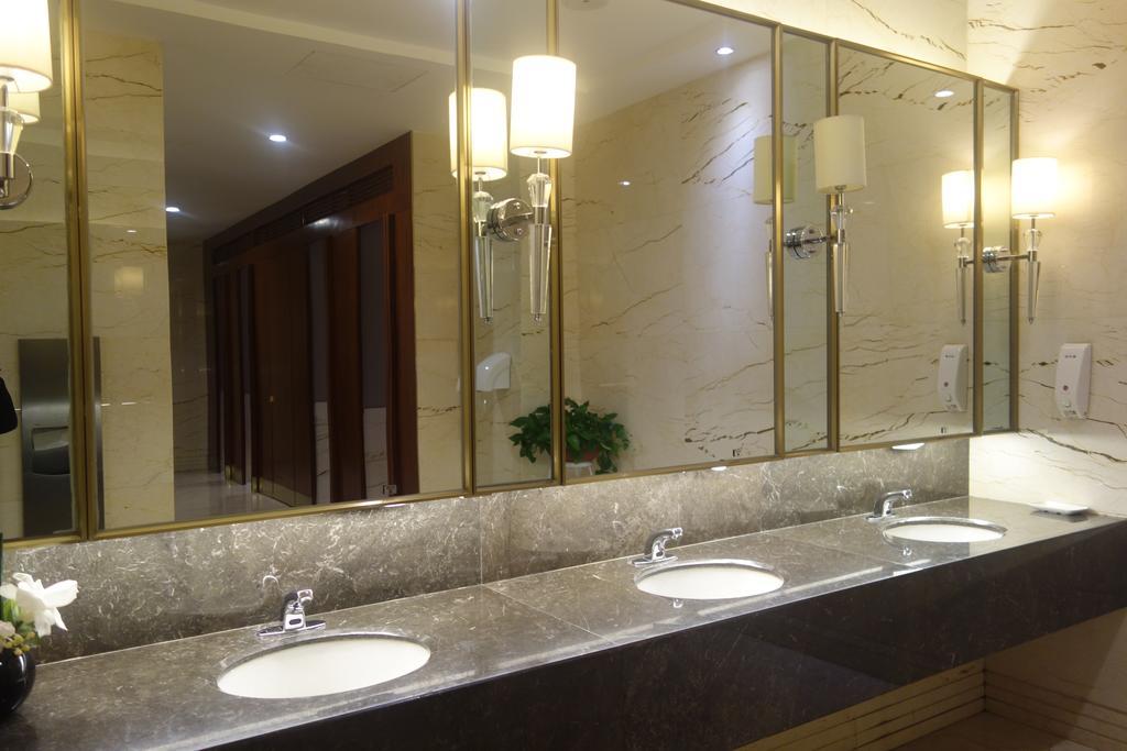Lanzhou Legend Hotel Esterno foto